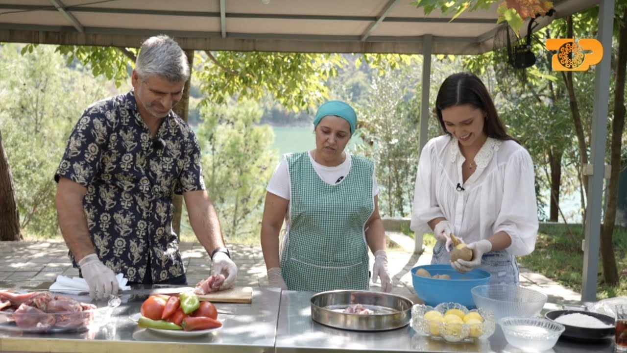 Vizitë në Gramsh, gatimet tradicionale dhe fansat e Luizit! - E Diell 08.10.2023