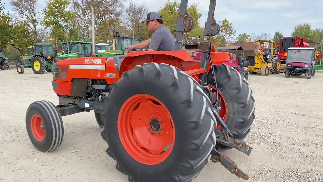 KUBOTA M8200 For Sale