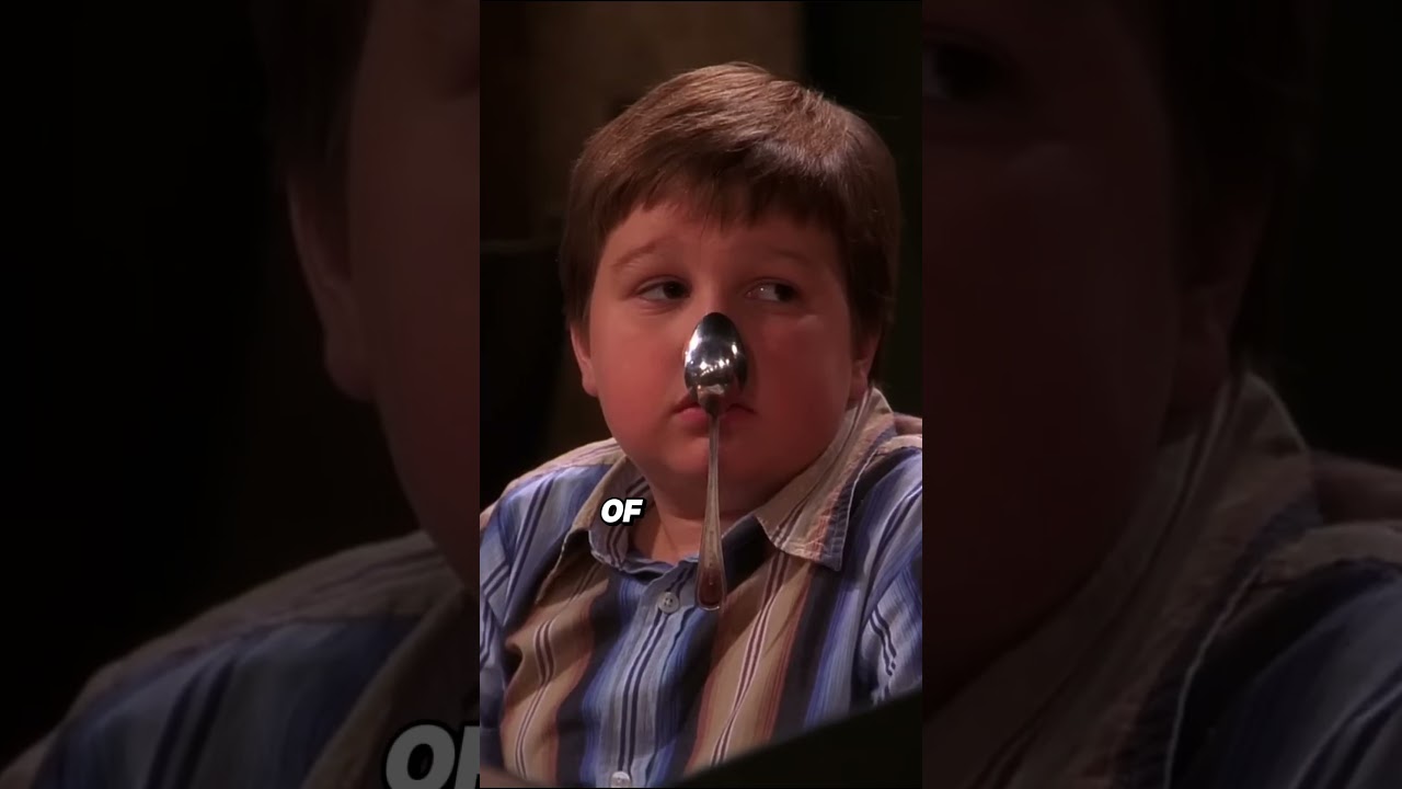 Alan Tricks Charlie Into Paying the Bill #funny #twoandahalfman
