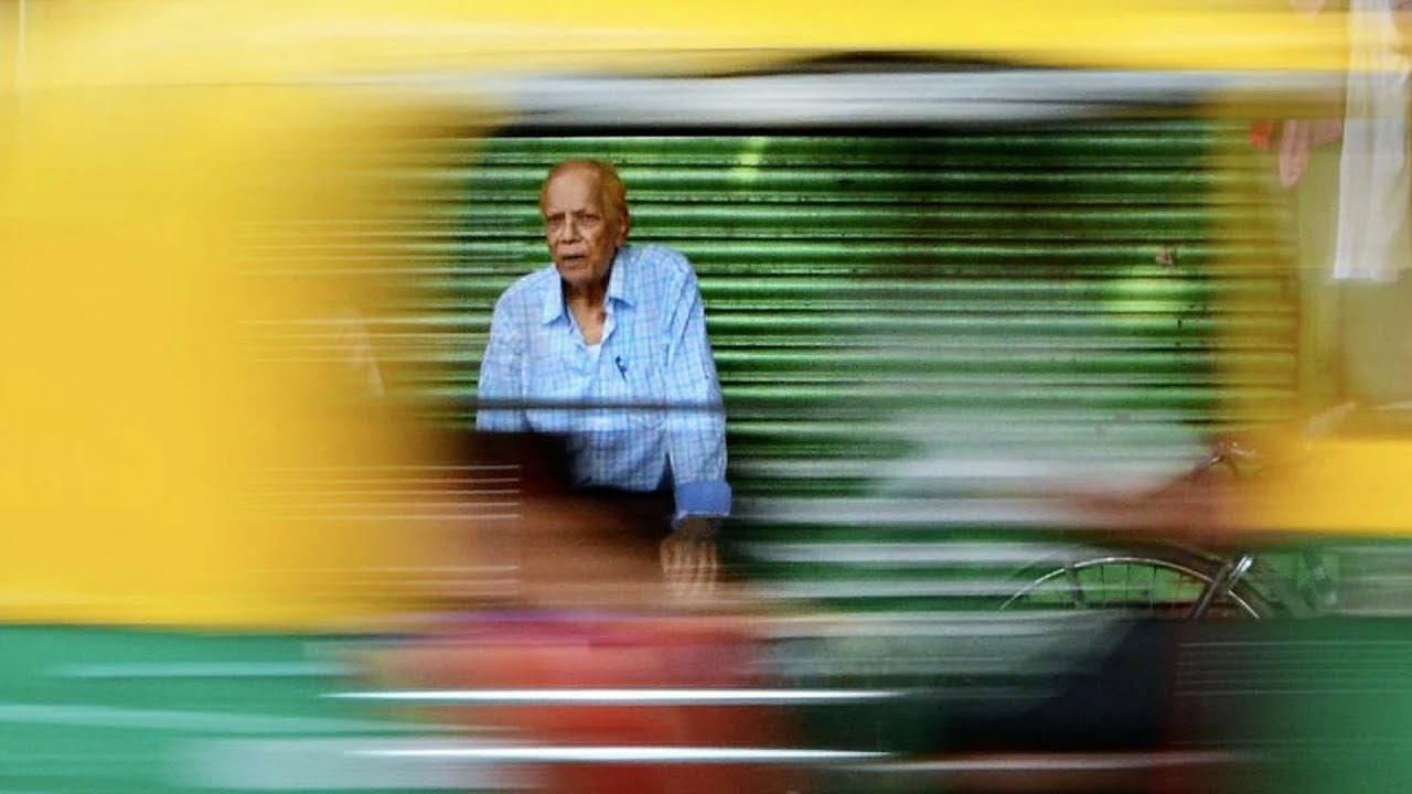 Street Photography: Using Motion Blur