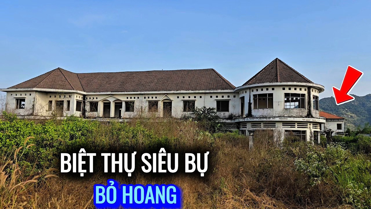 Siêu biệt thự 2 căn bỏ hoang hơn chục năm nay
