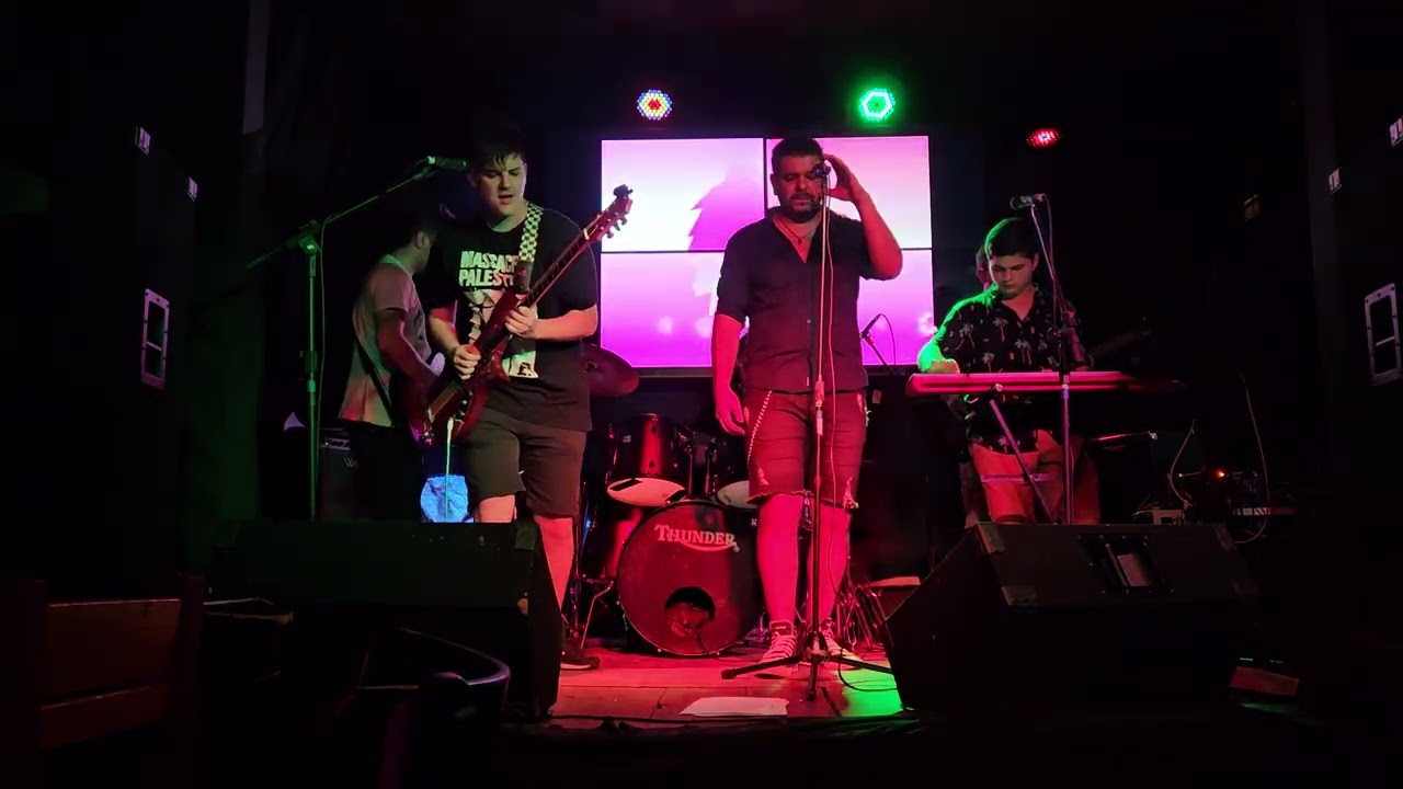 Cánido - Noche Amarga