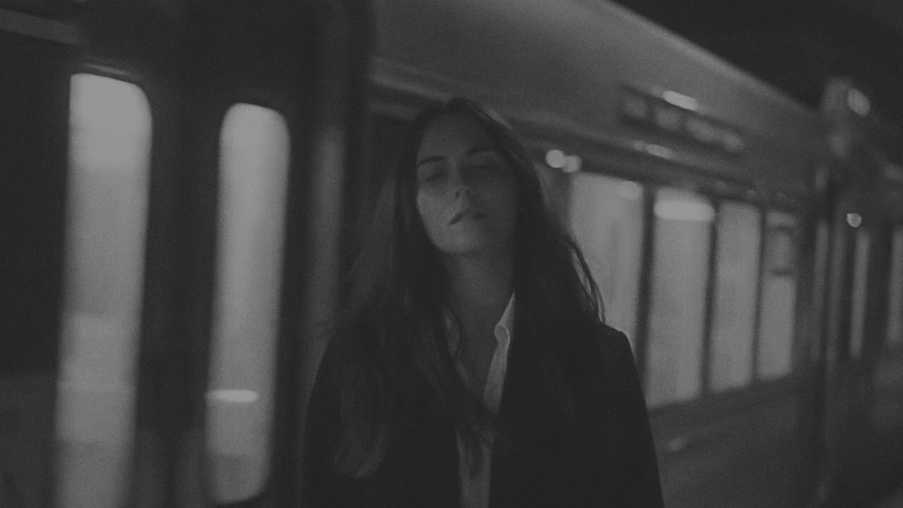 Azaleh - Rainy Nights (slowed)