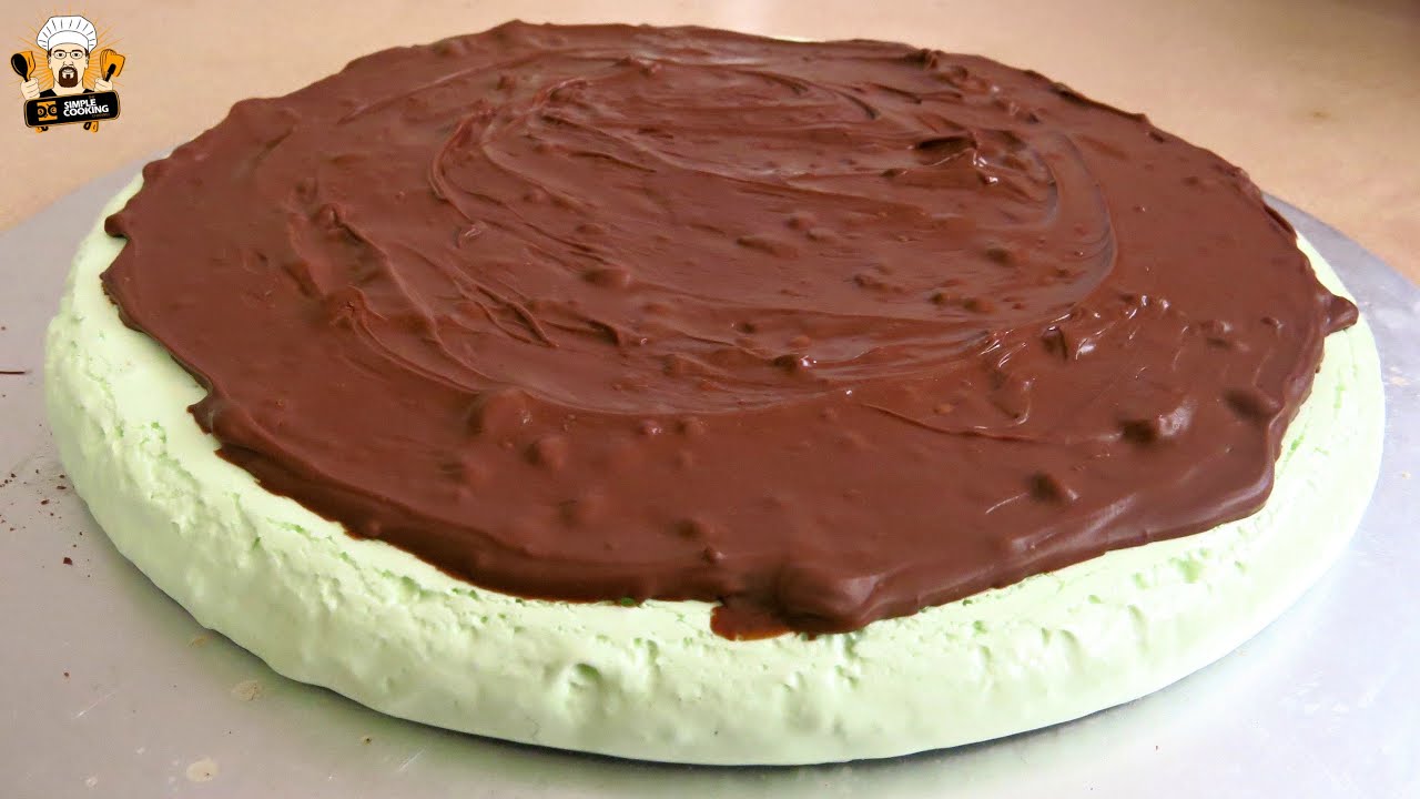 CHOCOLATE PEPPERMINT MARSHMALLOW CAKE