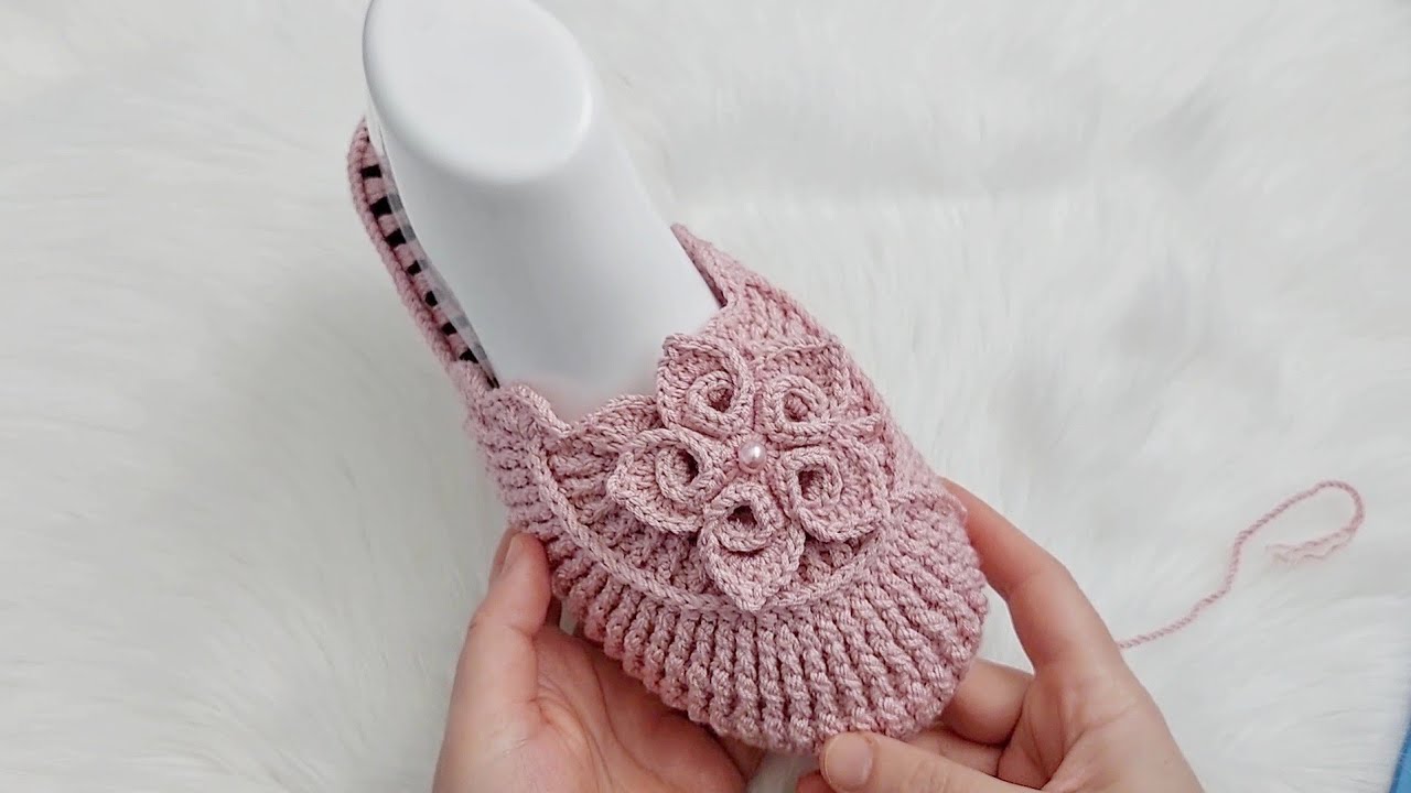 Tığ işi lastik model terlik yapımı. #örgümodelleri #crochet #slippers