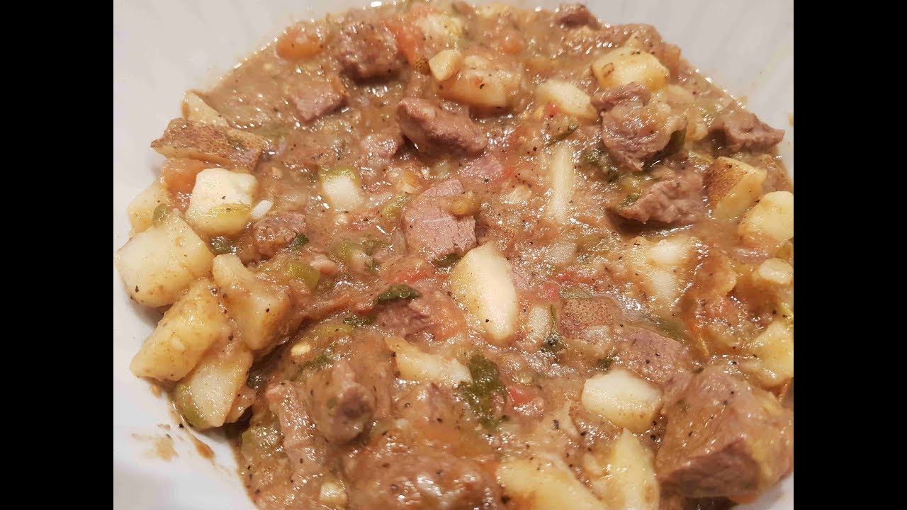 HOW TO MAKE GREEN CHILE BEEF AND POTATOES