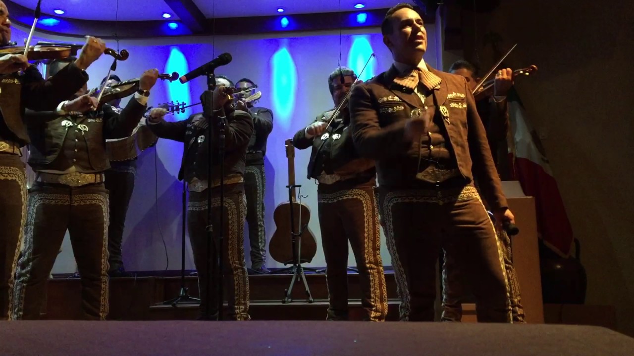Mariachi Los Camperos - El Viajero