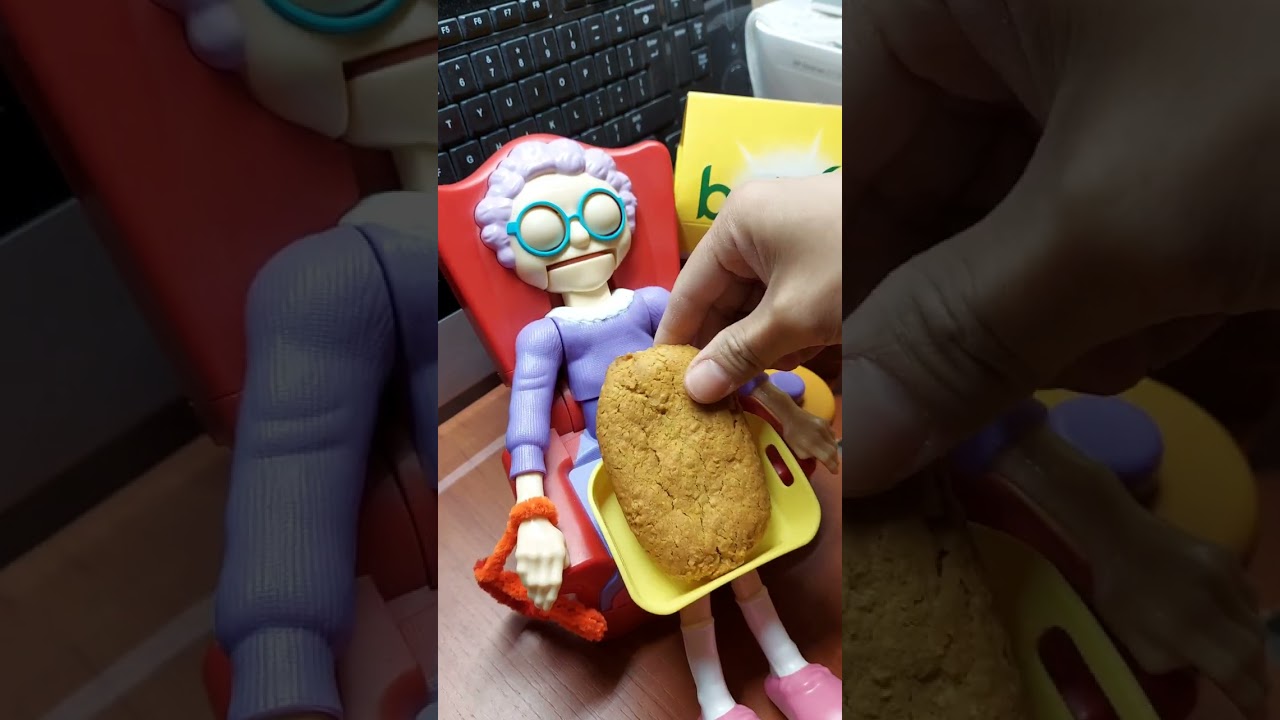Belvita Soft Bakes | Choco Hazelnut for Granny #asmr #shorts #belvita #breakfast
