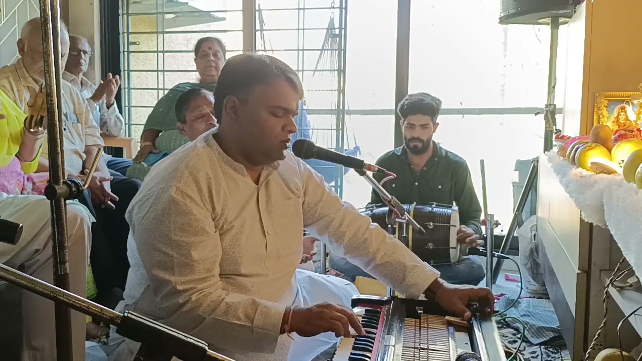 Radha Naam Dhun + Mahamantra | @AkhileshAgarwal13 9/11/2025