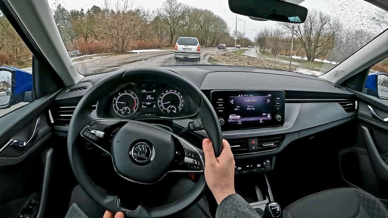2021 Skoda Kamiq [ Ambition ] 1.0l TSI 110HP | POV Test Drive | Fuel consumption info