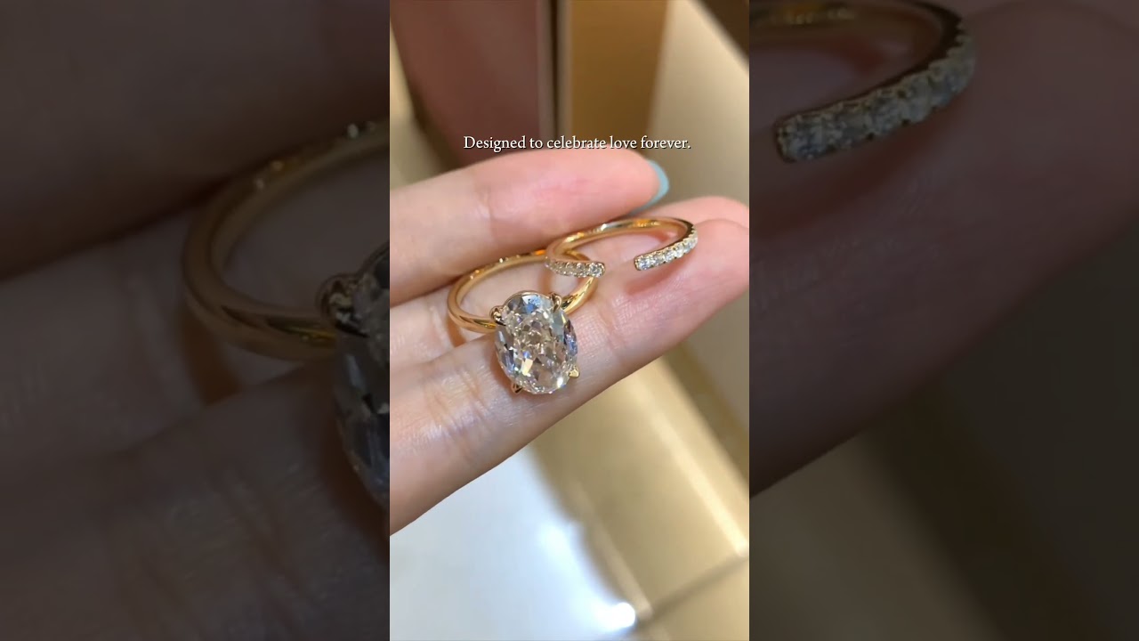 💍 5ct Oval Lab Grown Diamond Bridal Set | E Color VVS | 18K Gold