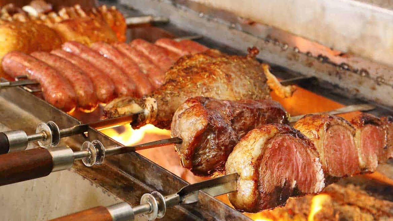 SINIRSIZ ET RESTORANINDA SINIRLARI ZORLADIK CHURRASCARIA BRAZILIAN STEAKHOUSE HOUSTON TEXAS