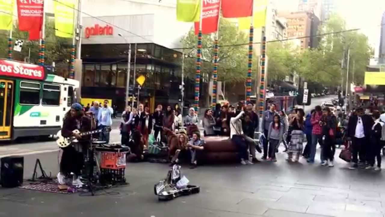 Tash Sultana - Part 2 @ Melbourne CBD H&M Gpo Building
