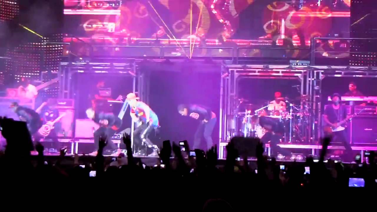 Justin Bieber - Baby - Barça - Concert Barcelona 06/04/11
