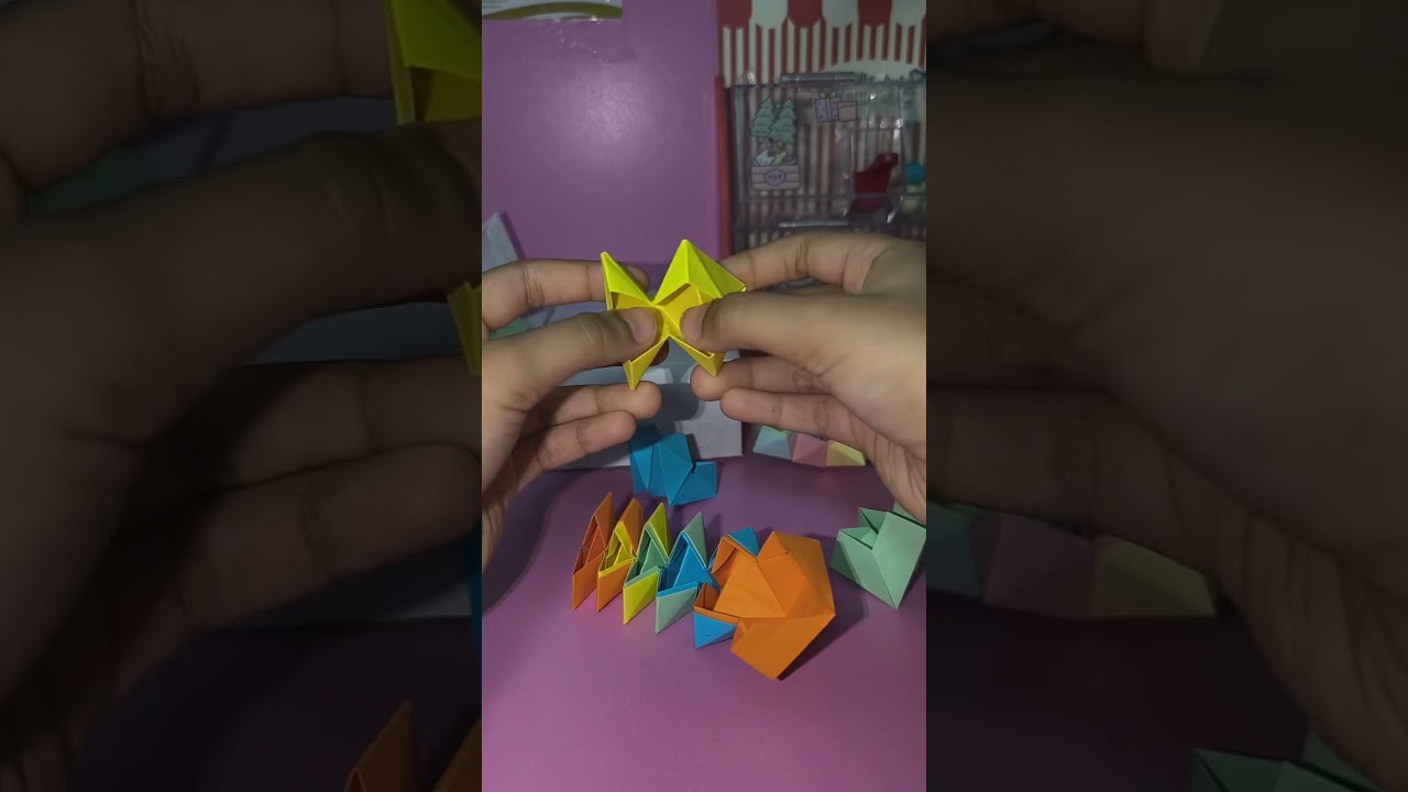 EASY ORIGAMI -  INFINITY LOOP STAR - FUN TOYS 