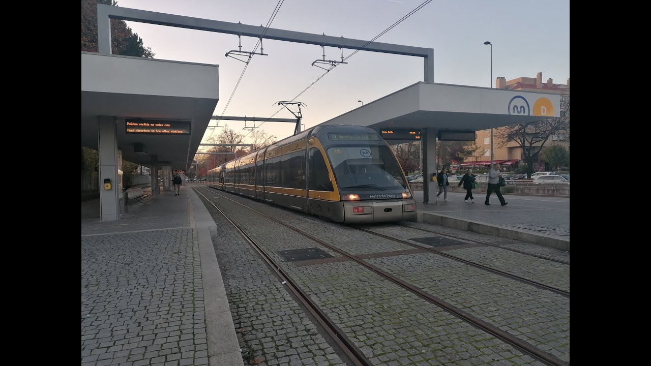 Metro do Porto  Bombardier Eurotram MP 070 + 007 - Linha D Santo Ovídio - Hospital São João