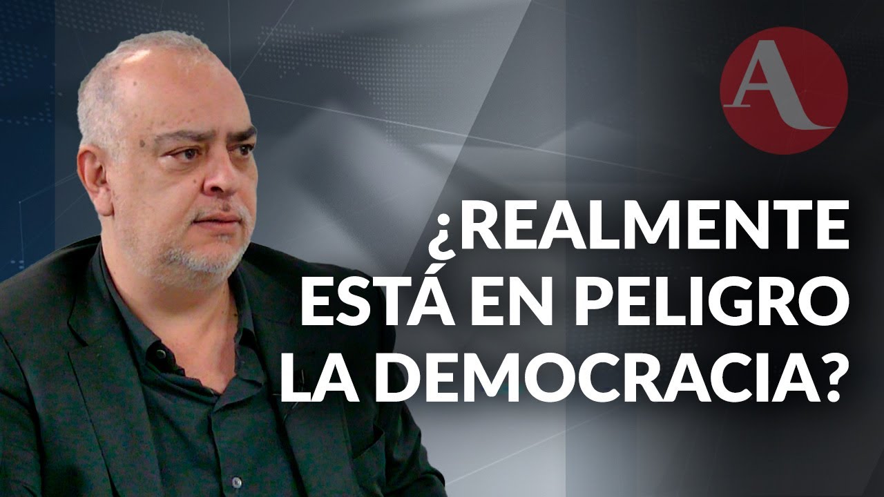 Sistema de partidos está completamente destruido: Figueroa