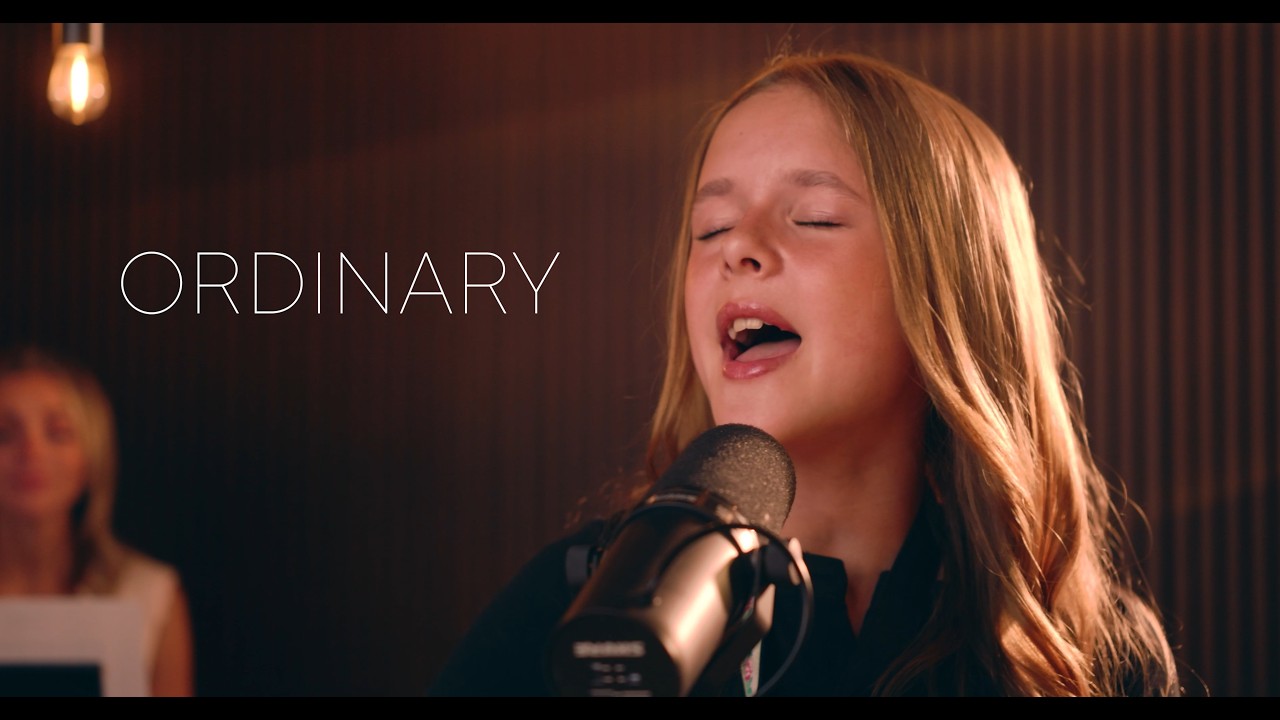 Ordinary &ndash; Claire i rodzina Crosby (cover utworu Alexa Warrena)