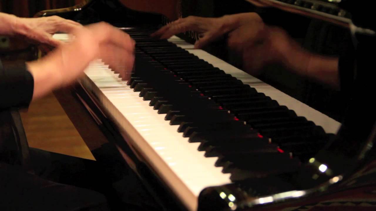 Estela Caldi interpreta Gitanerias (Ernesto Lecuona)