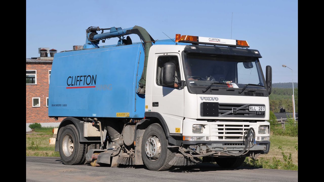Volvo FM7 4x2 - Beam Sweeper S8000 road cleaning truck