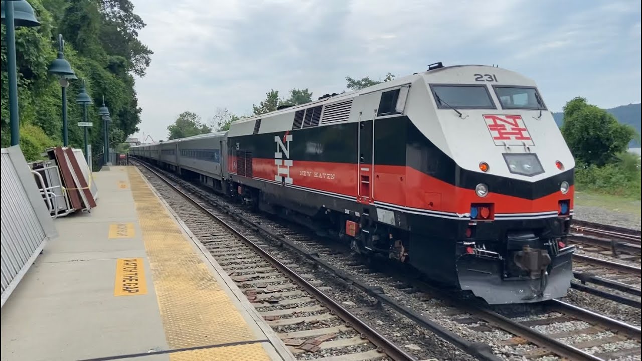 MTA MNRR / Amtrak: Hudson Line and Empire Line AM Rush Hour Trains @ Glenwood (M3A, M7A, P32)