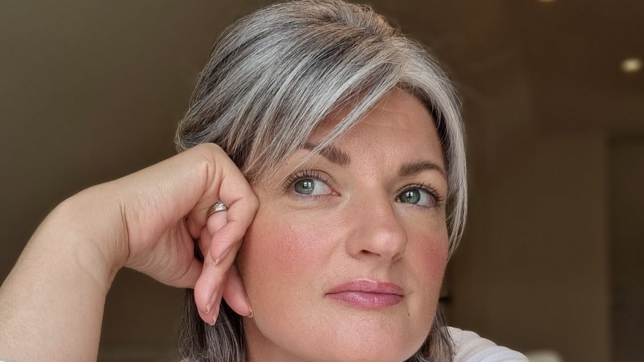 Embracing the grey. 68 weeks, no dye. Grey hair care routine.