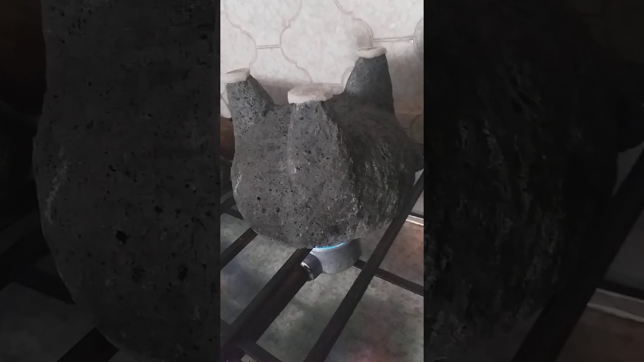 Correcta limpieza de metates y molcajetes.