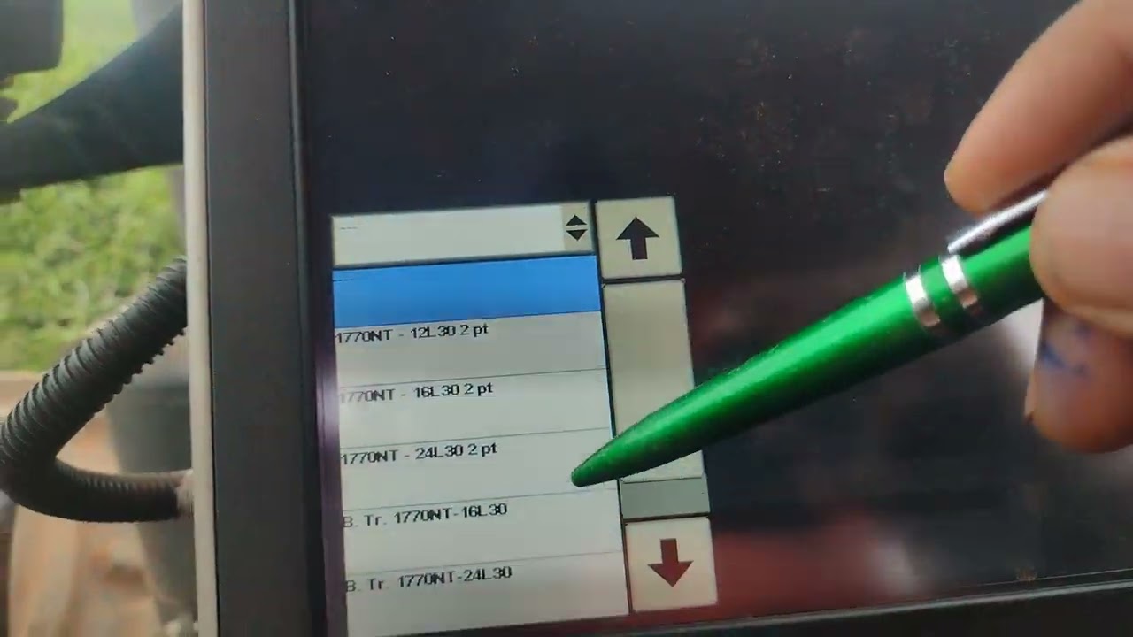 Como mudar implementos para plantadeira no monitor gs3 john deere