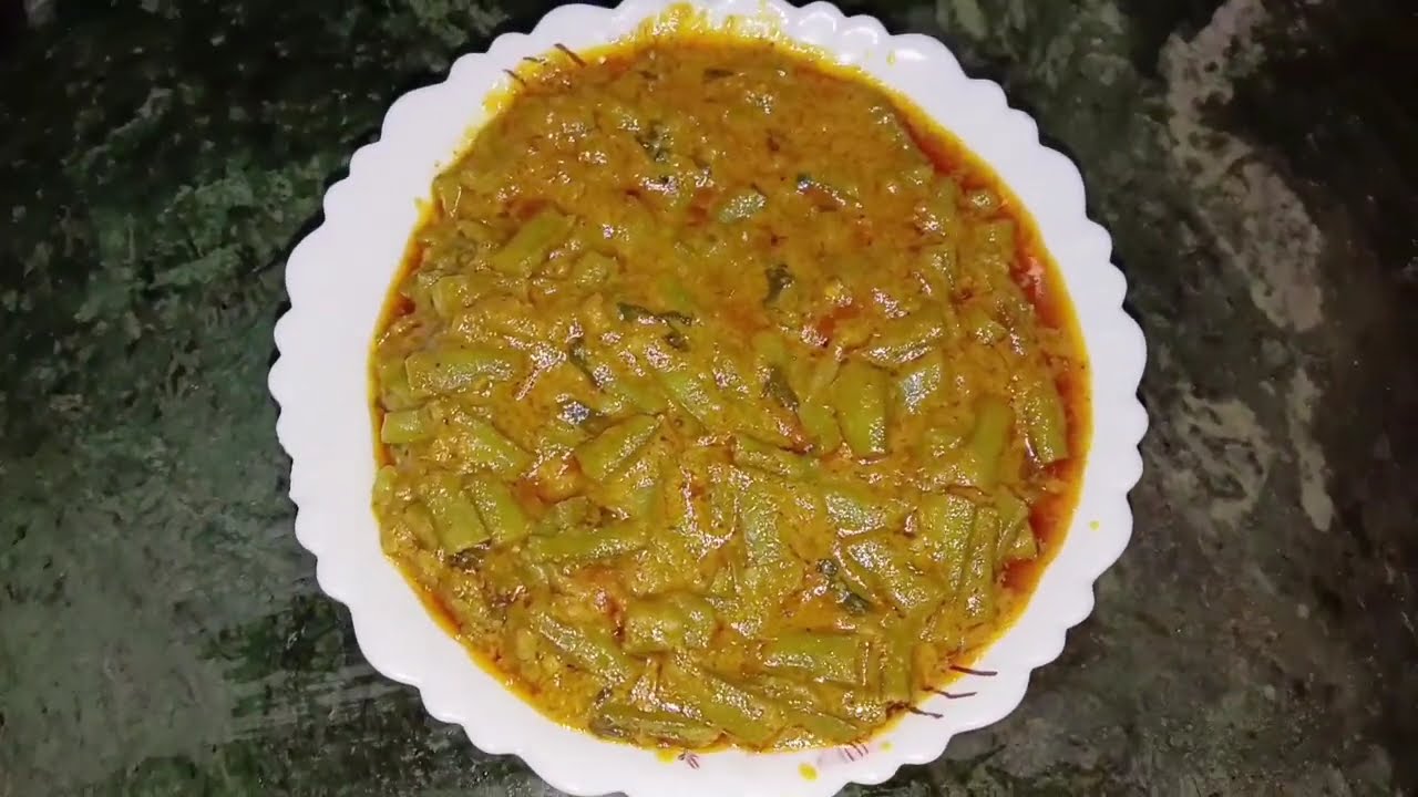 Gawar ki phalli #masale#gawar#phalli#delicious#recipe@cook_with_syeda #gawarphali 