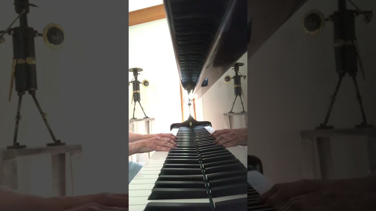 Mommy (Maman) Gilles Richer, Marc G&eacute;linas, Emile Proulx-Cloutier (piano)