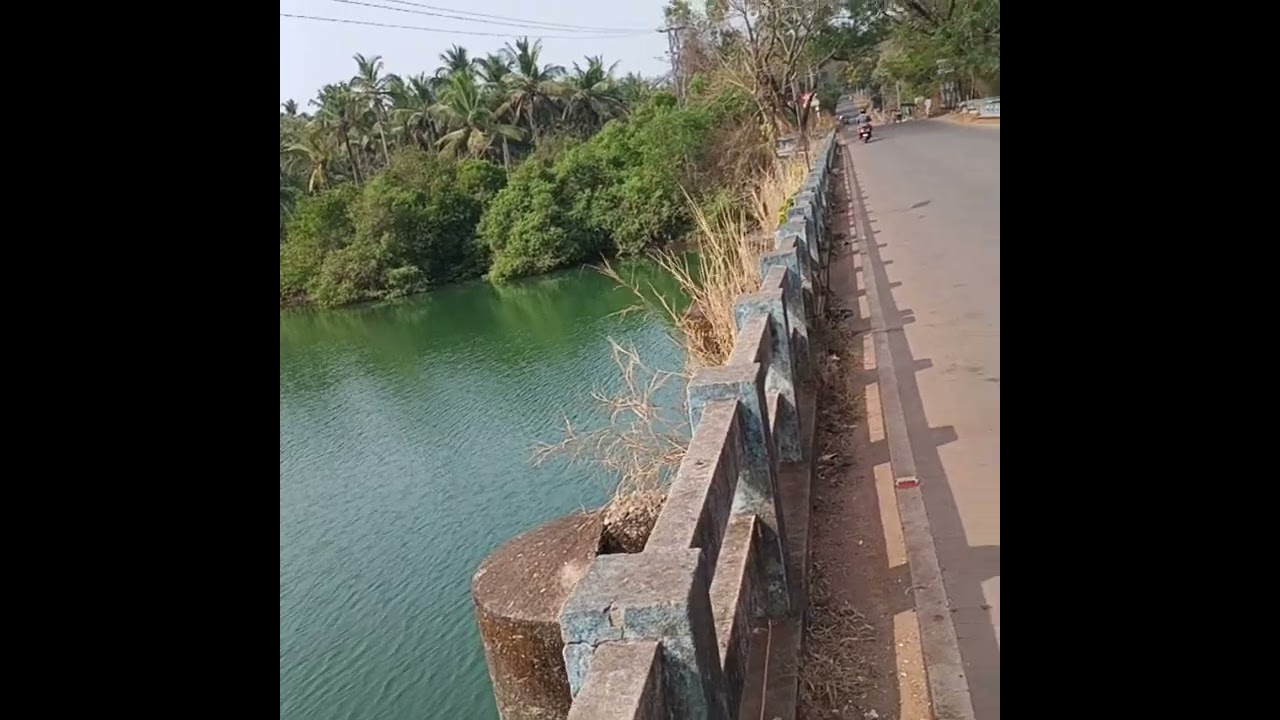 മയ്യഴിപ്പുഴ, മോന്താൽ പാലത്തിൽ നിന്ന് 