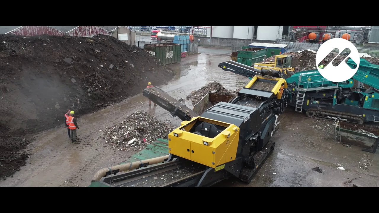 Track Mobile Air Separator Cleaning Dirty Hardcore Skip Waste