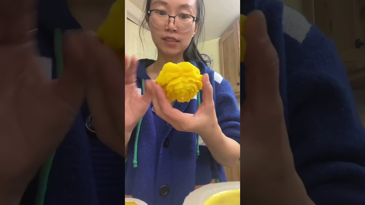 make quality beeswax candles from scratch #beeswaxcandlemaking