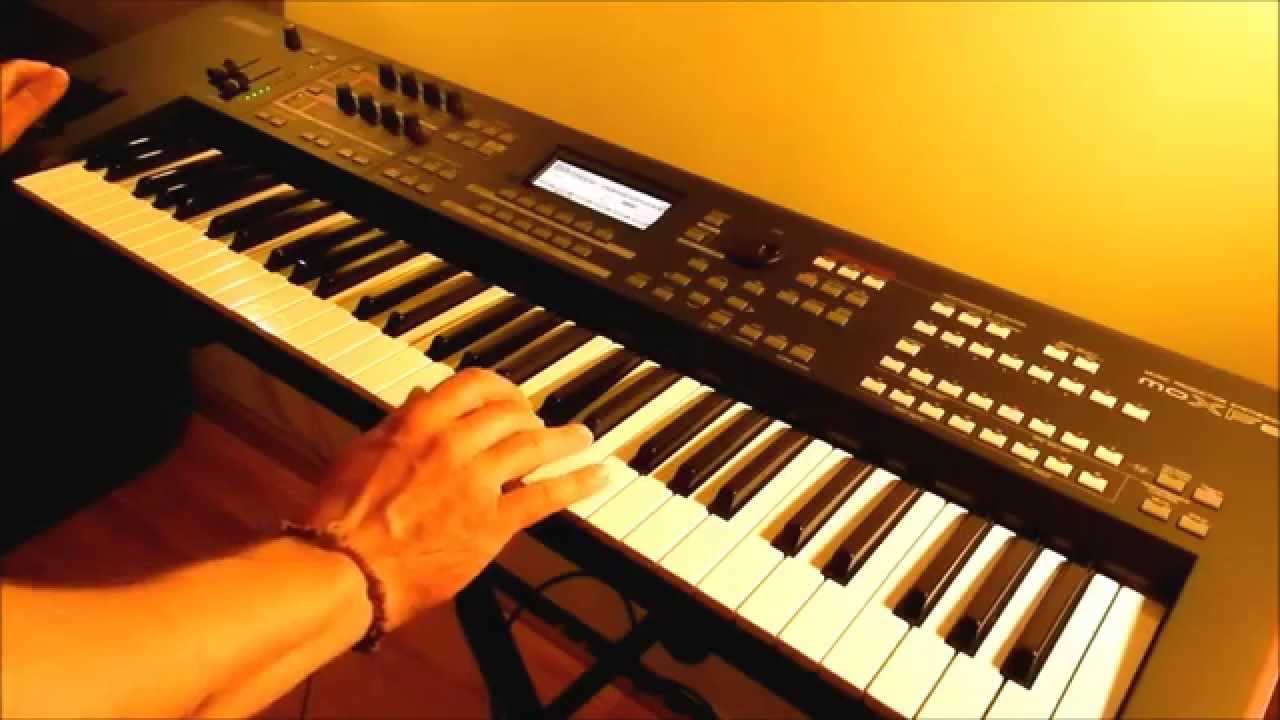 The Droids - The Force - Live Remix on Yamaha moXF6 by Piotr Zylbert