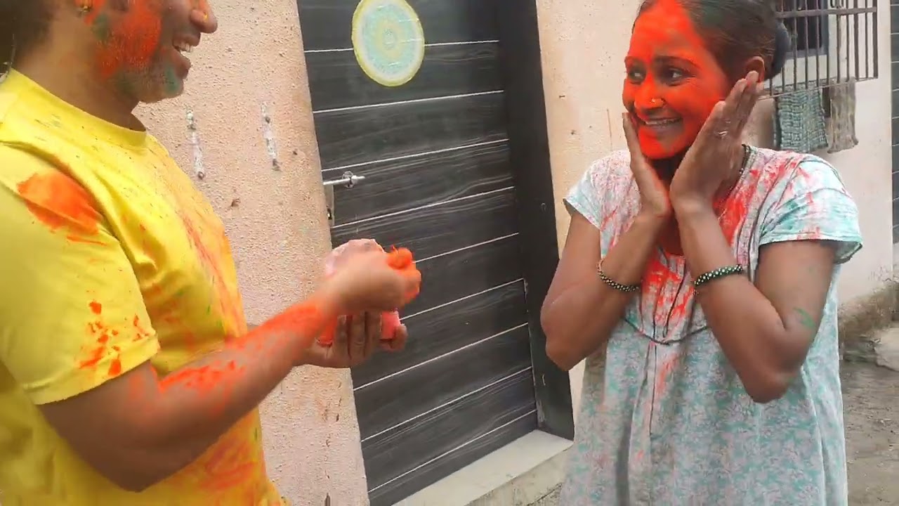 होळीच्या दिवशी केली खूप खूप मज्जा आणि रंगपंचमीच्या हार्दिक हार्दिक शुभेच्छा