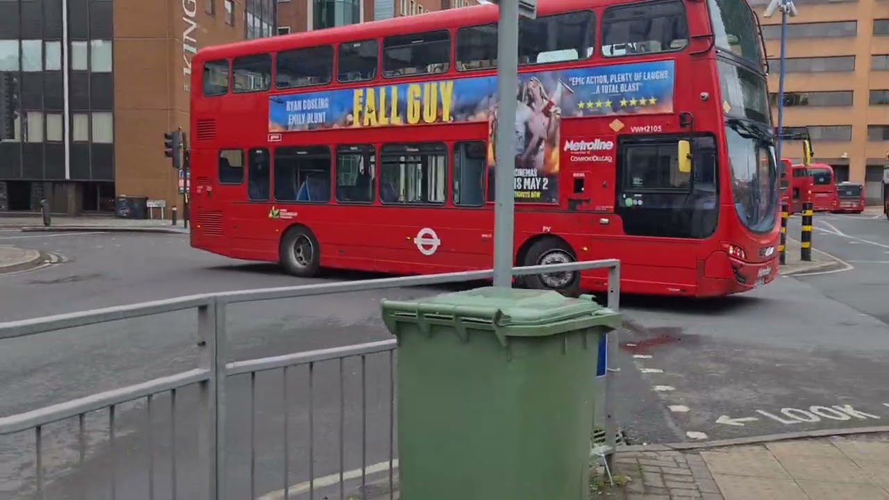 Buses at Harrow Bus Station (including route 720)