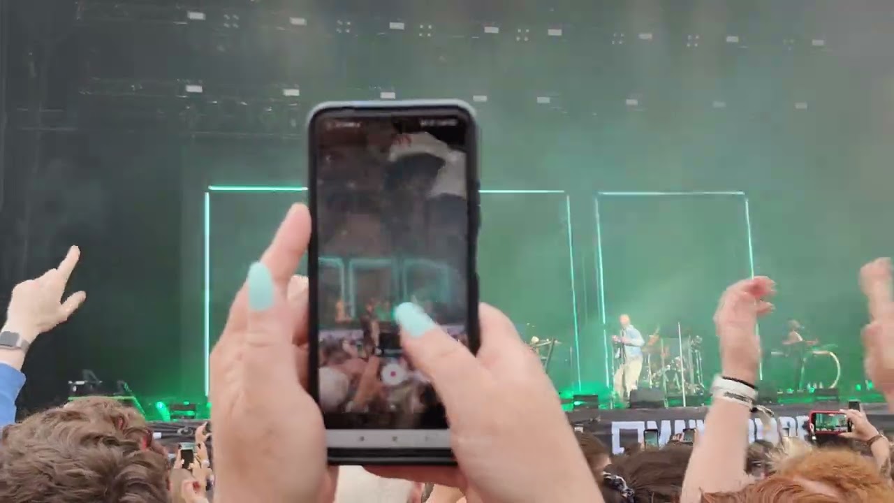 Maroon 5 - Intro + Moves Like Jagger (Live Main Square 30/06/2023)