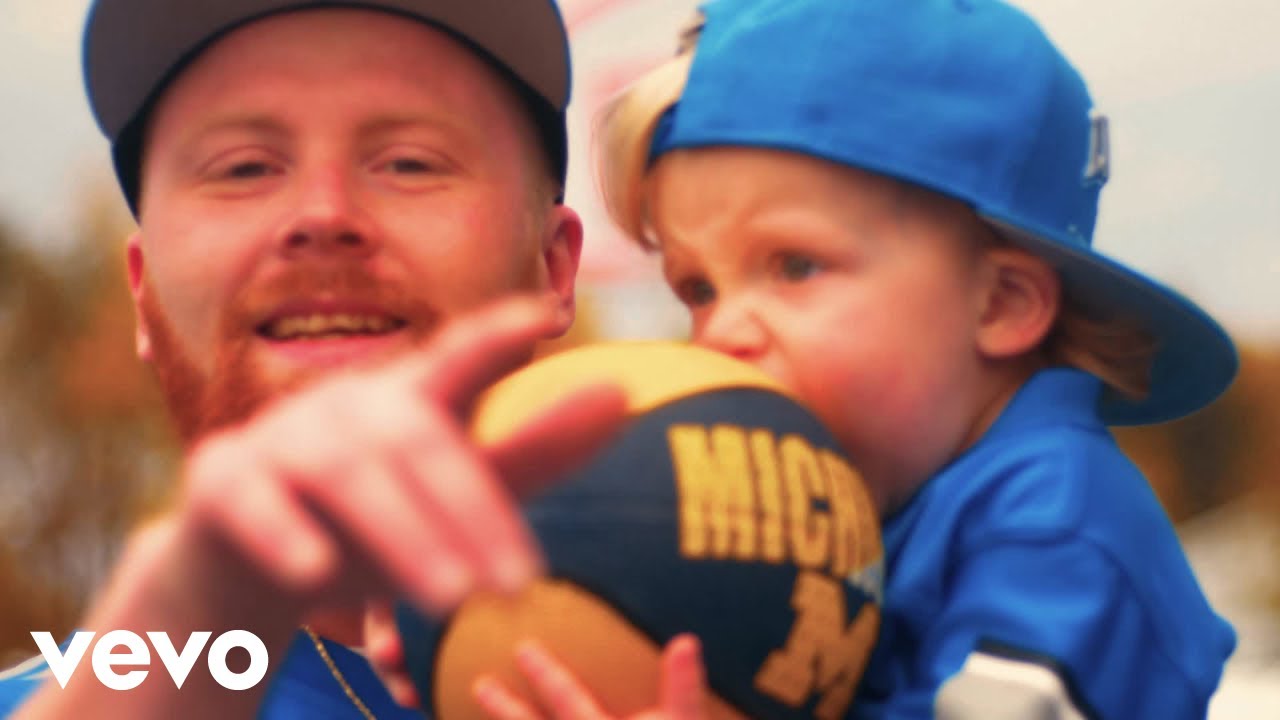 TwinTerror - Noah (Official Music Video)