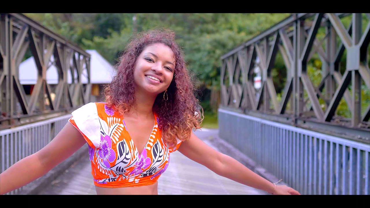 Harmonie & Alex Riddim - Pozitivé (Clip Officiel)