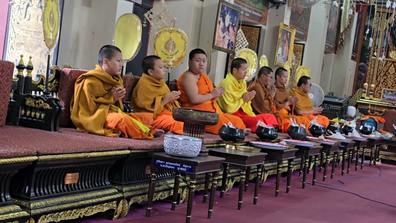 วันนี้วันพระ @ วัดกู่คำ บุญนี้สำเร็จแล้วอนุโมทนาบุญรับบุญเท่าเทียมกันนะคะ 🙏🙏🙏