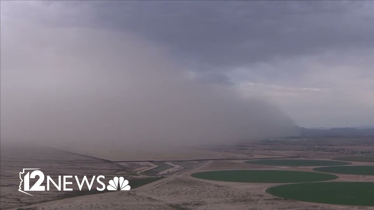 Wall of dust moving in south of the Valley