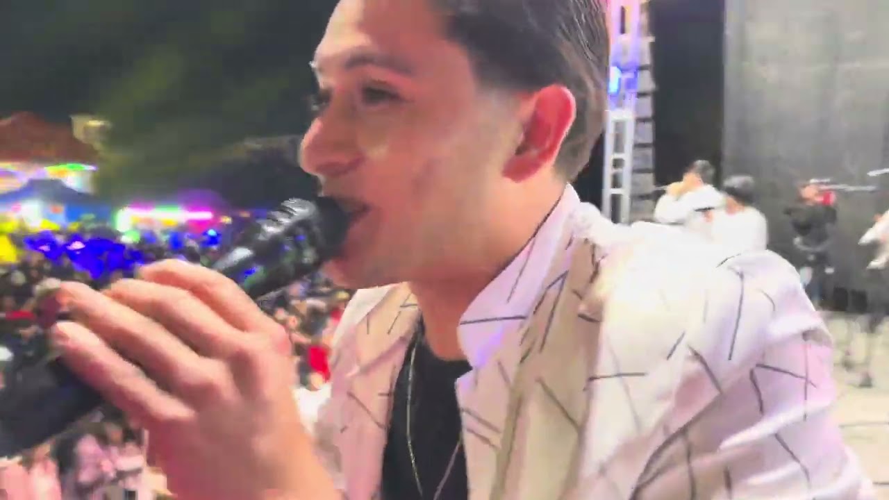 Banda coyulitos bailando y coyuliando en san Martín Pahuacán