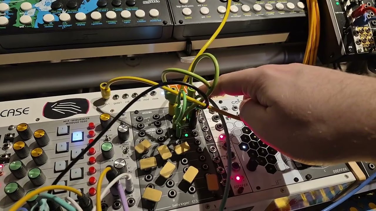 Behringer 173 Waveform Animation/Splicing
