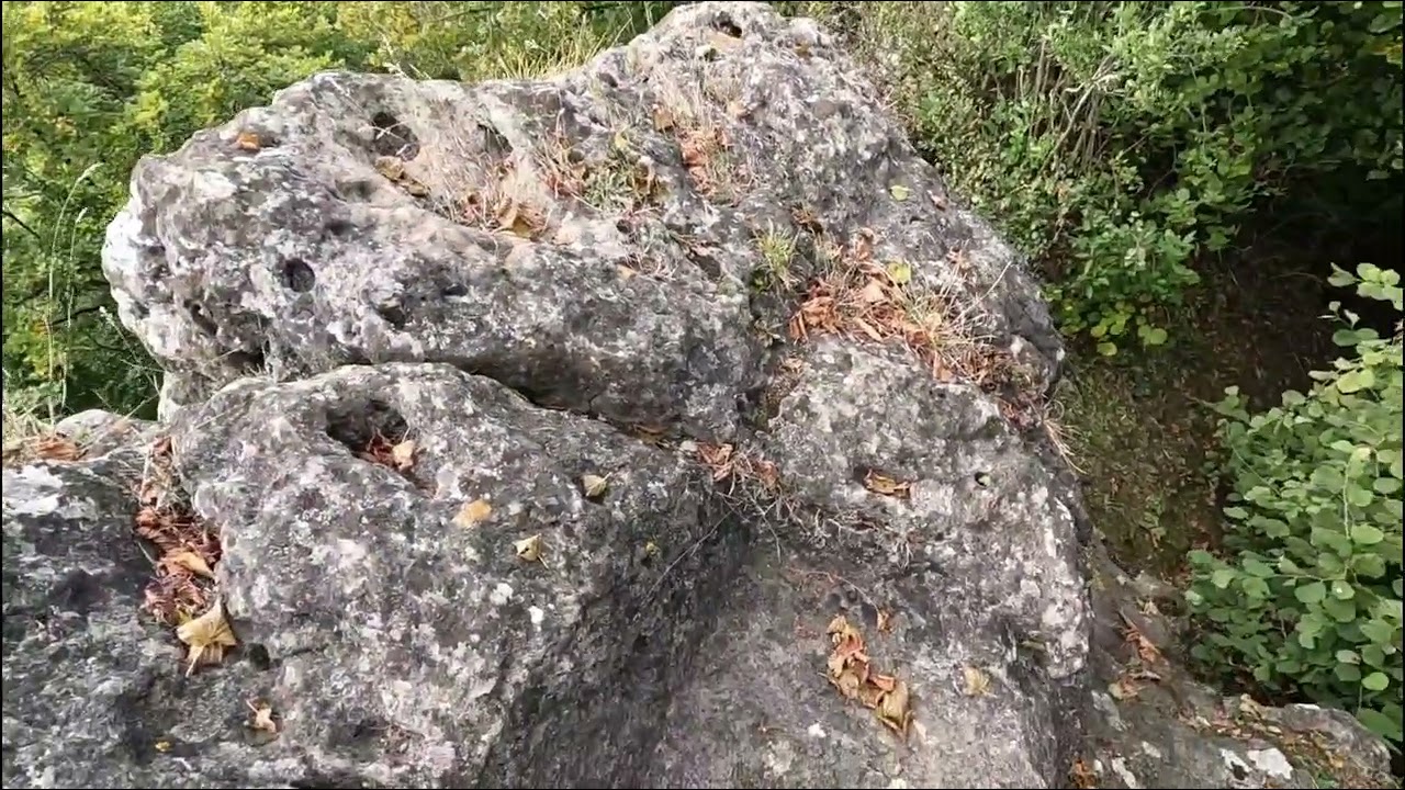 Eine alte Kultst&auml;tte im Ith ? Eine angebliche Aussichtsklippe mit dem Namen Hammerslust