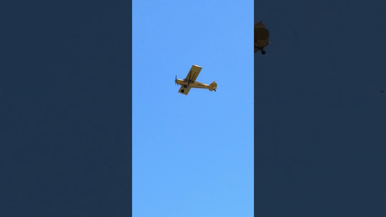 Cessna 150K N6378G and Piper PA-18-150 Super Cub N8519Y towing banners 8/23/2025