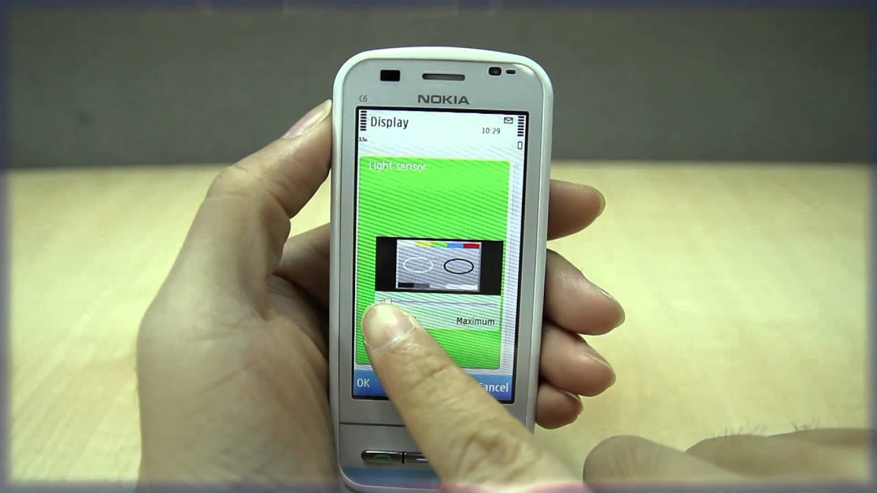 How to Adjust the Brightness on Nokia C6