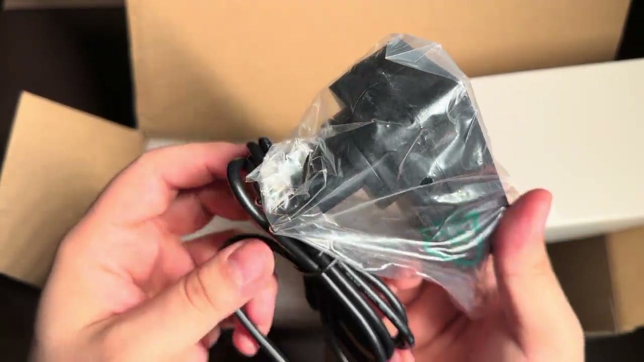 pan-tilt lamp projector unbox and review#gadgets #projector #roomdecor #unboxing #unboxingvideo 