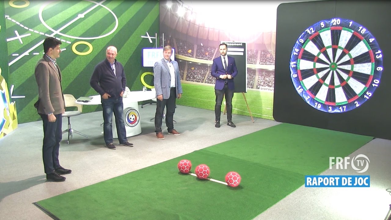 Miodrag Belodedici joacă fotbal-darts