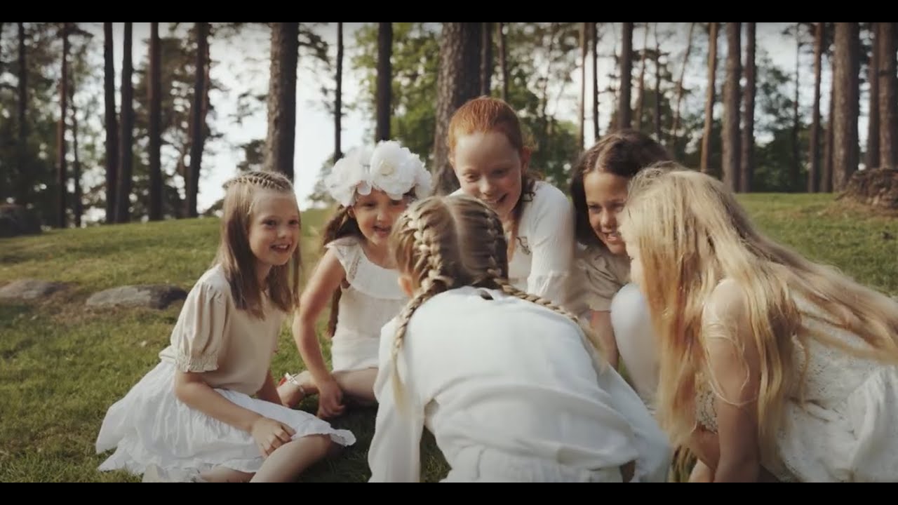 Når barna styrer alt (Whistle Down The Wind) - cover by Villekulla