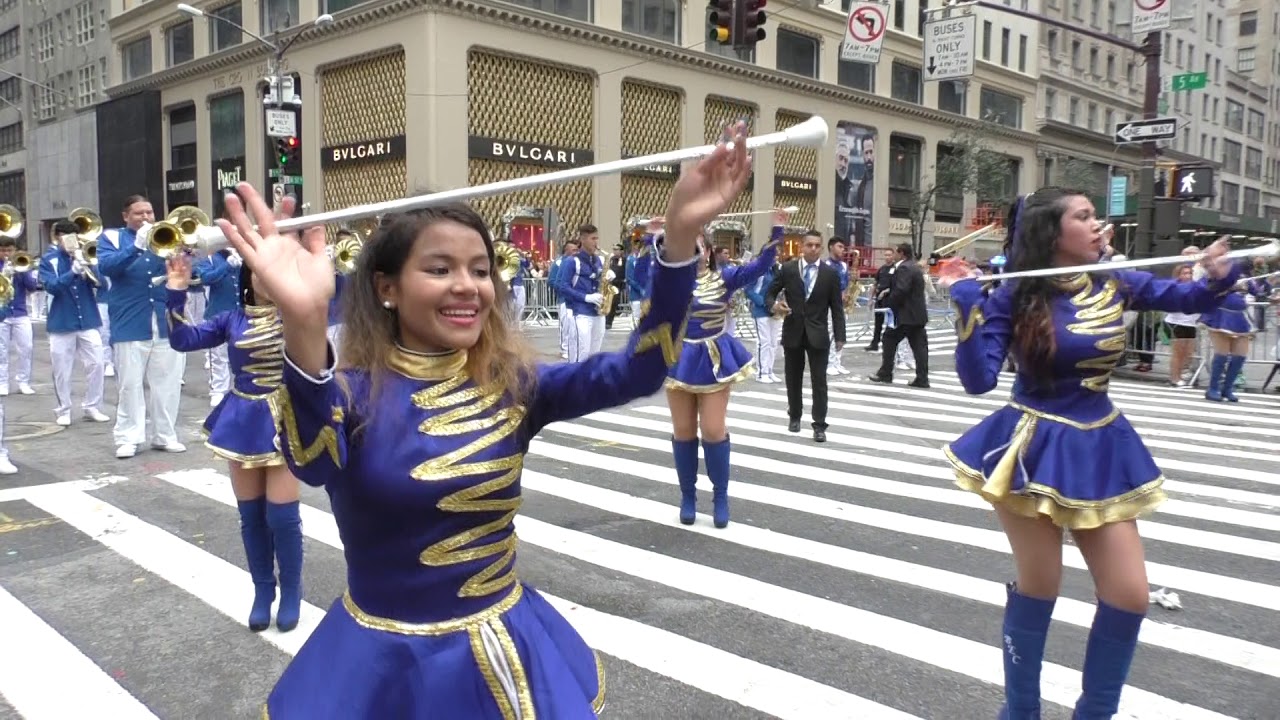 Hispanic Day Parade~2017~NYC~El Salvador Torito Pinto MB~NYCParadelife